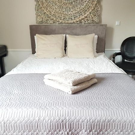 Be Well 3-Rooms Apartment With Parking And Garden Warsaw Exterior photo