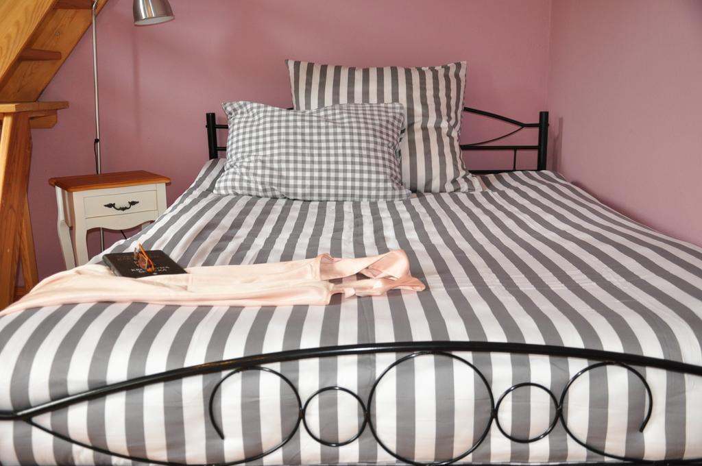 Be Well 3-Rooms Apartment With Parking And Garden Warsaw Exterior photo